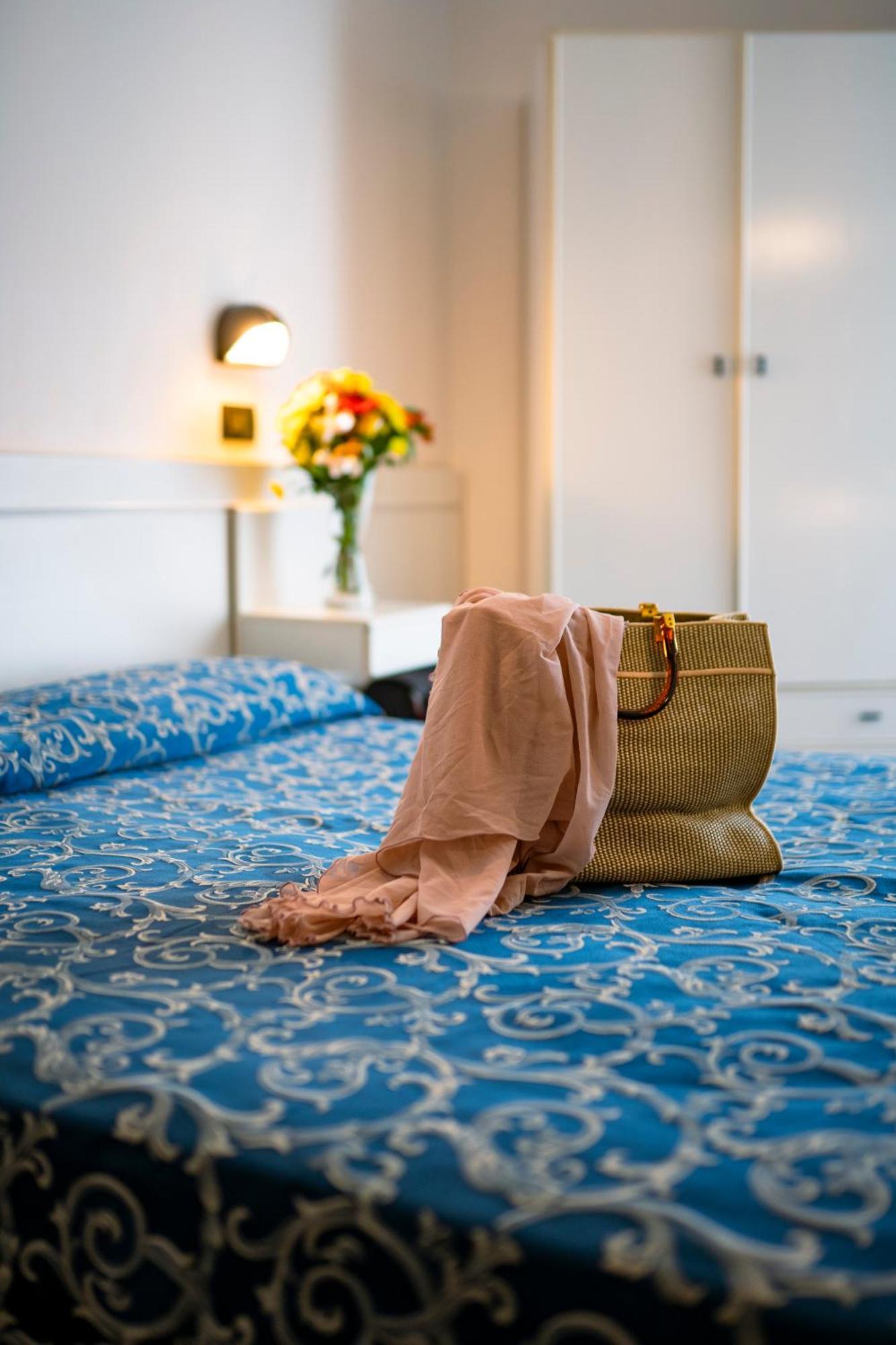 Hotel 2000 Rimini Kültér fotó