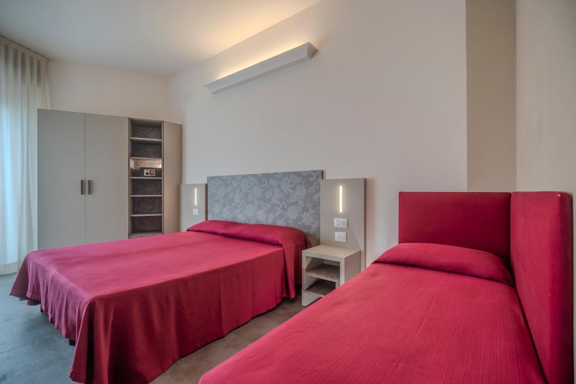 Hotel 2000 Rimini Kültér fotó