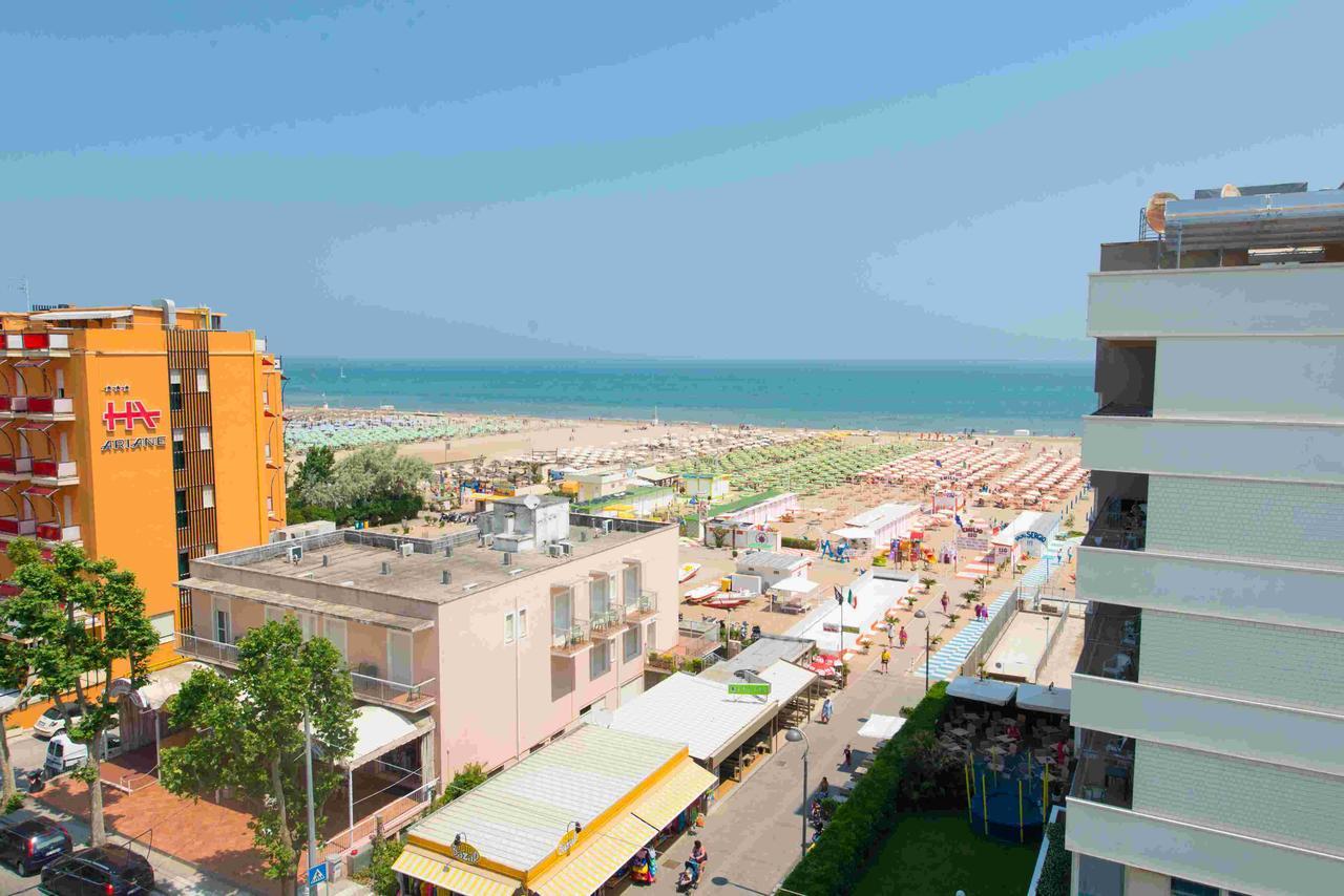 Hotel 2000 Rimini Kültér fotó